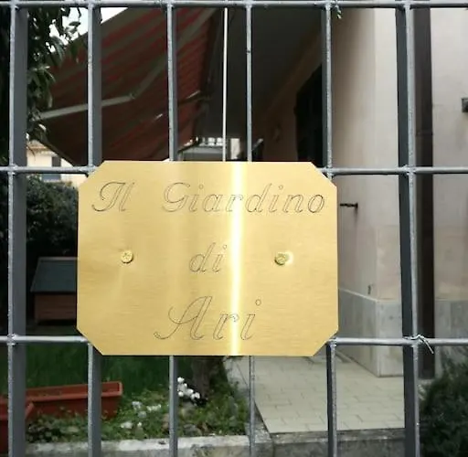 Il Giardino Di Ari 公寓 斯培西亚